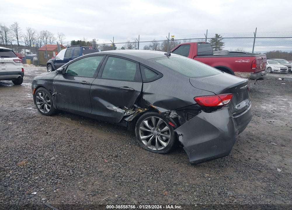 2015 CHRYSLER 200 S VIN: 1C3CCCDGXFN618083
