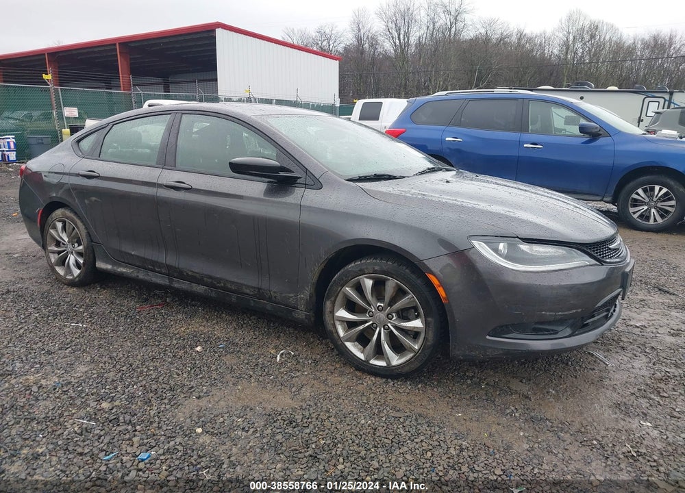 2015 CHRYSLER 200 S VIN: 1C3CCCDGXFN618083