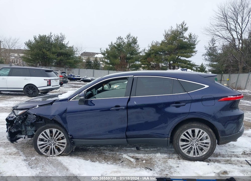 2022 TOYOTA VENZA XLE VIN: JTEAAAAH1NJ112539