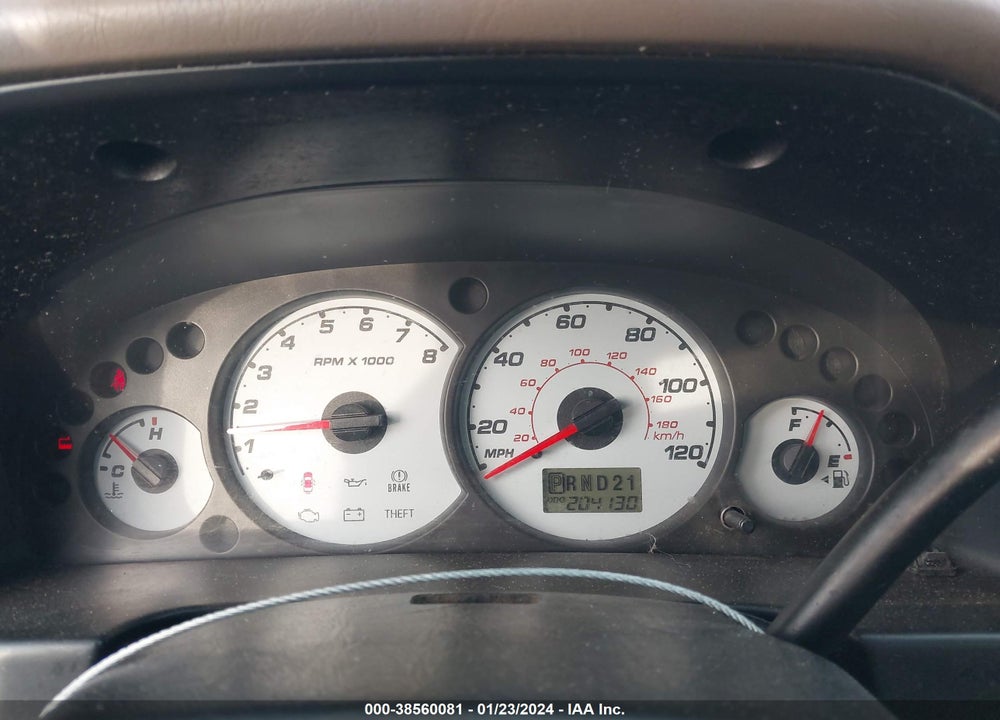 2001 FORD ESCAPE XLT VIN: 1FMYU04161KF09800