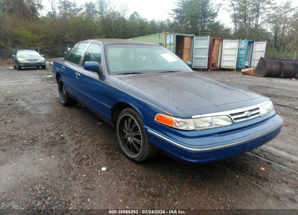 1997 FORD CROWN VICTORIA POLICE PKG POLICE INTERCEPTOR VIN: 2FALP71WXVX225352