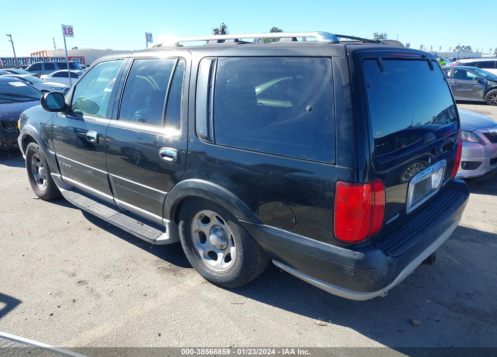 2002 LINCOLN NAVIGATOR VIN: 5LMEU27R82LJ17085