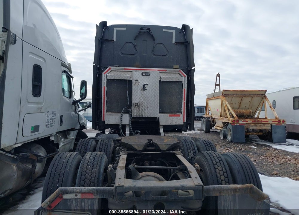 2016 FREIGHTLINER CASCADIA 125 VIN: 3AKJGLD52GSHC7488