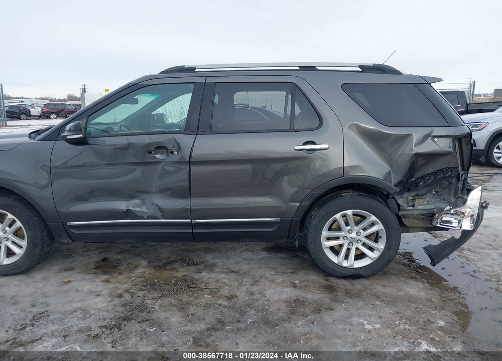 2015 FORD EXPLORER XLT VIN: 1FM5K8D89FGA29393