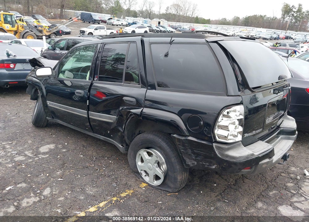 2002 CHEVROLET TRAILBLAZER LT VIN: 1GNDT13S522341212