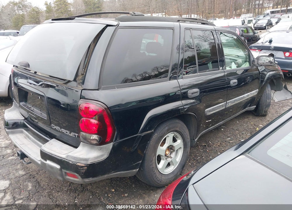 2002 CHEVROLET TRAILBLAZER LT VIN: 1GNDT13S522341212