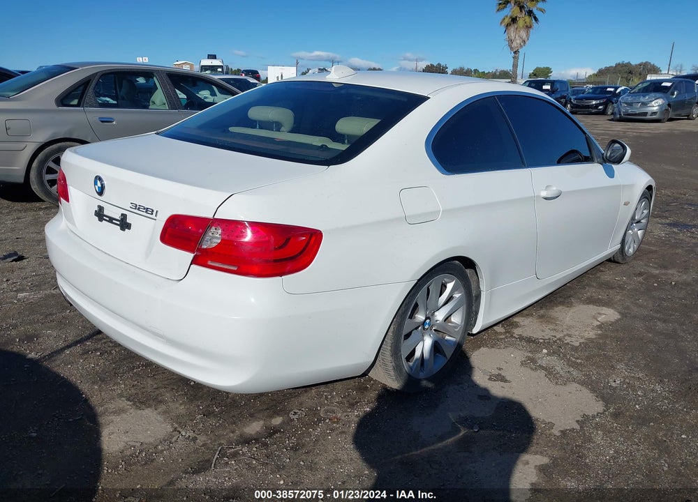 2012 BMW 328I VIN: WBAKE3C55CE769536