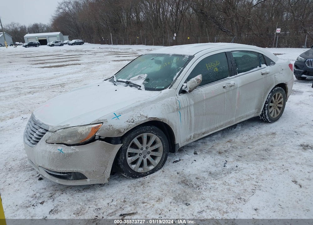 2011 CHRYSLER 200 VIN: 1C3BC1FB5BN599132
