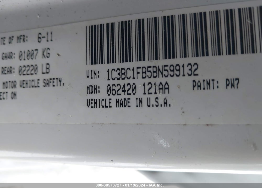 2011 CHRYSLER 200 VIN: 1C3BC1FB5BN599132