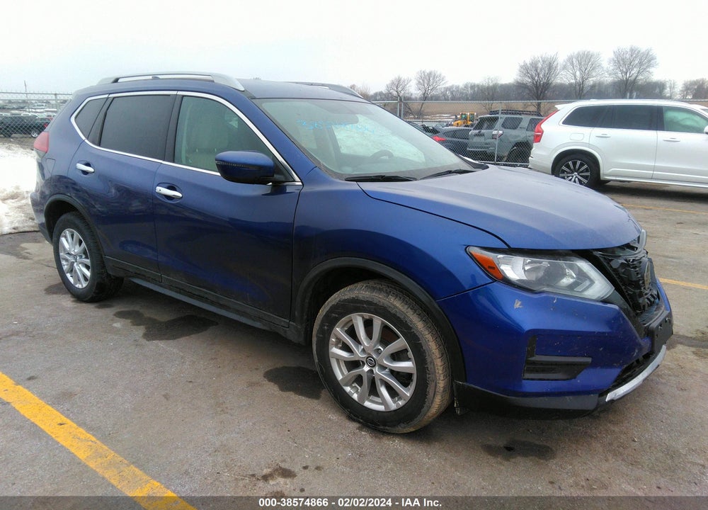 2018 NISSAN ROGUE SV VIN: 5N1AT2MVXJC709432