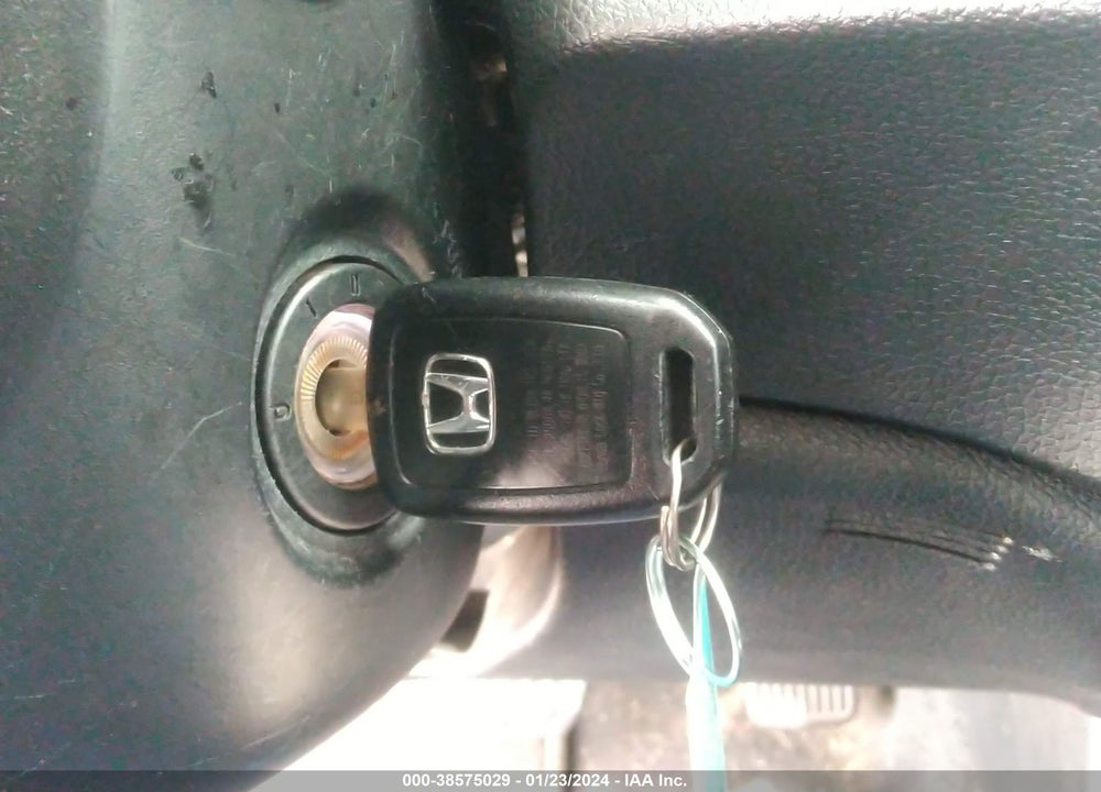 2018 HONDA CIVIC VIN: 2HGFC2F55JH608093