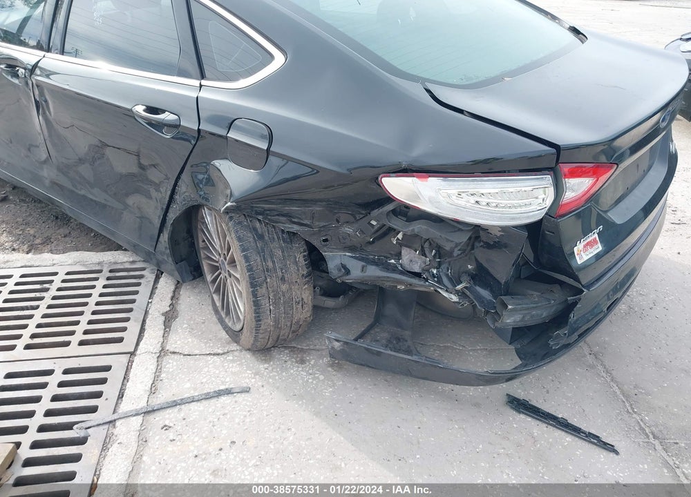 2014 FORD FUSION SE VIN: 3FA6P0HD1ER126474
