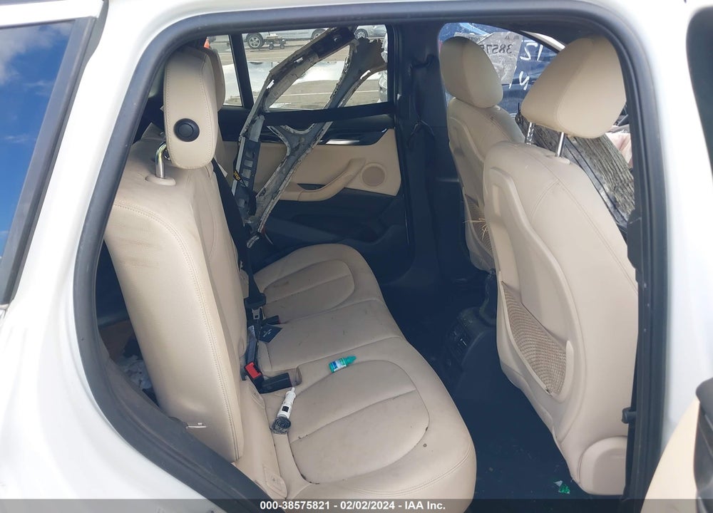 2018 BMW X1 SDRIVE28I VIN: WBXHU7C32J5H40679