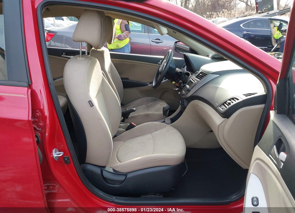 2017 HYUNDAI ACCENT SE VIN: KMHCT4AE3HU271754
