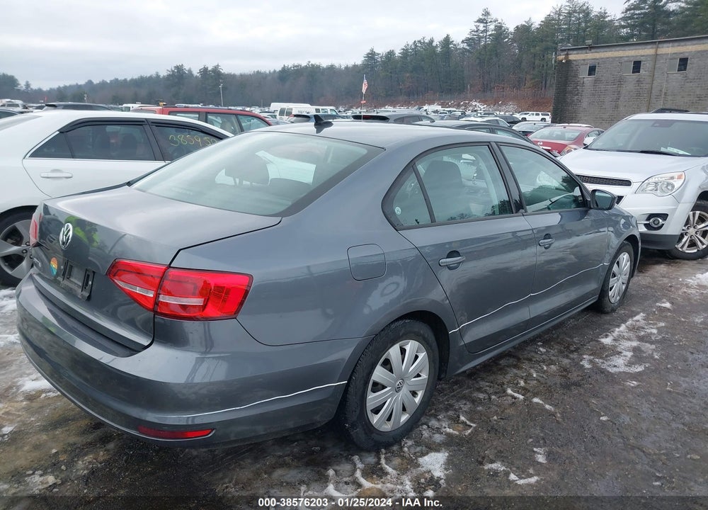 2015 VOLKSWAGEN JETTA 2.0L S VIN: 3VW2K7AJ2FM336402