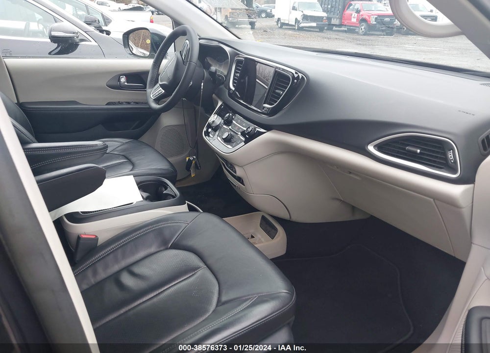 2022 CHRYSLER PACIFICA TOURING L VIN: 2C4RC1BG5NR148916