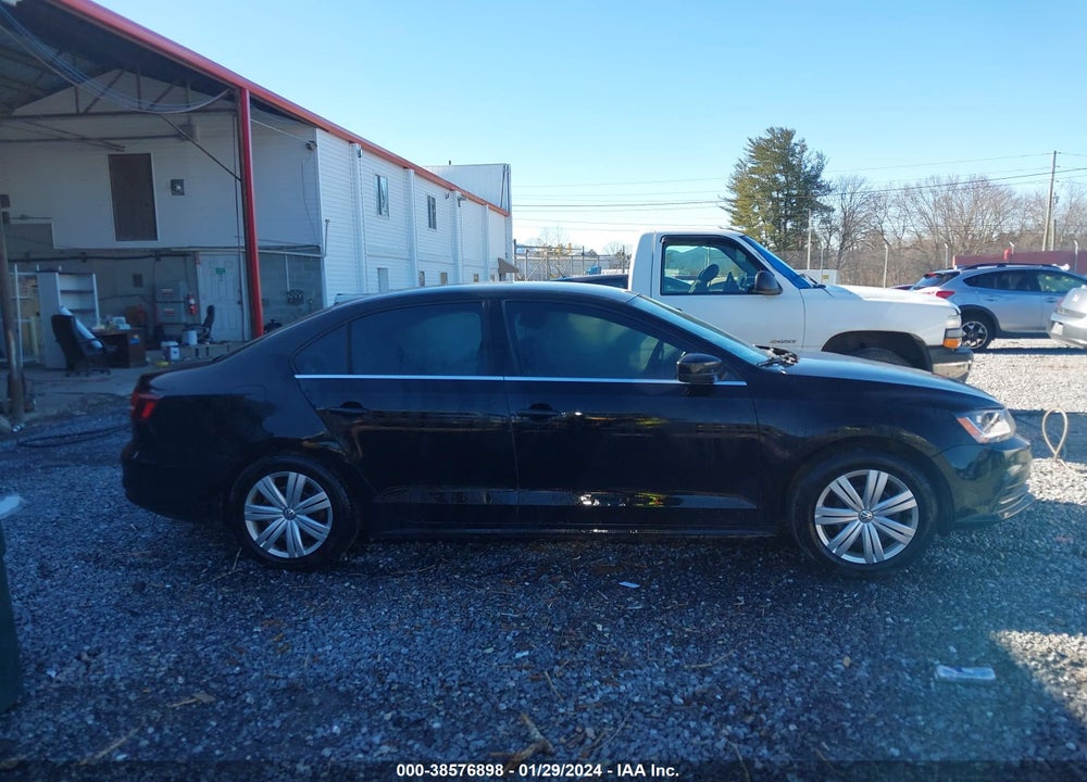 2017 VOLKSWAGEN JETTA 1.4T S VIN: 3VW167AJ5HM351639