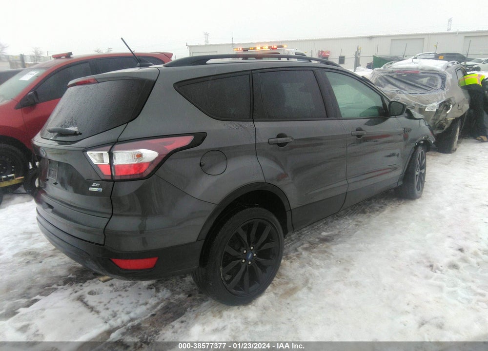 2018 FORD ESCAPE SE VIN: 1FMCU9GD3JUB10397