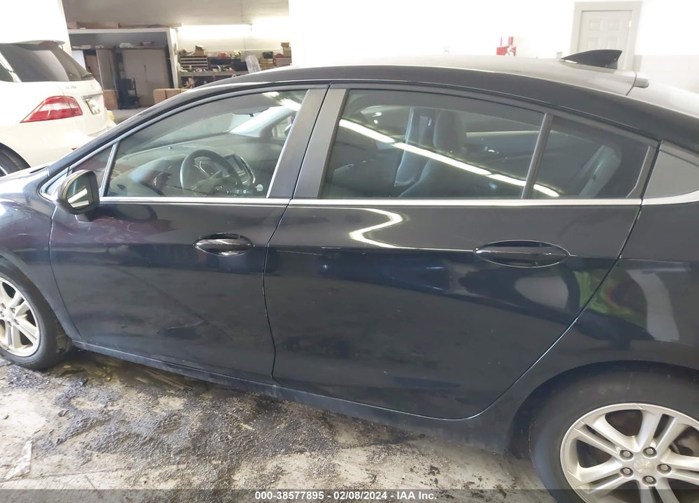 2017 CHEVROLET CRUZE LT AUTO VIN: 1G1BE5SM4H7279231