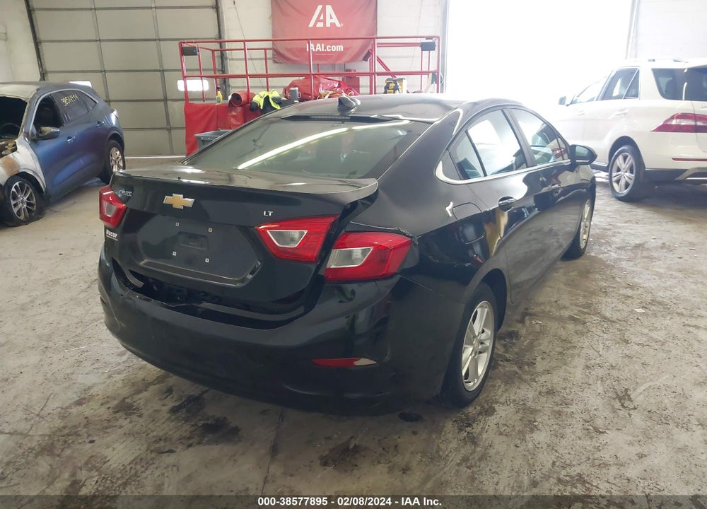 2017 CHEVROLET CRUZE LT AUTO VIN: 1G1BE5SM4H7279231