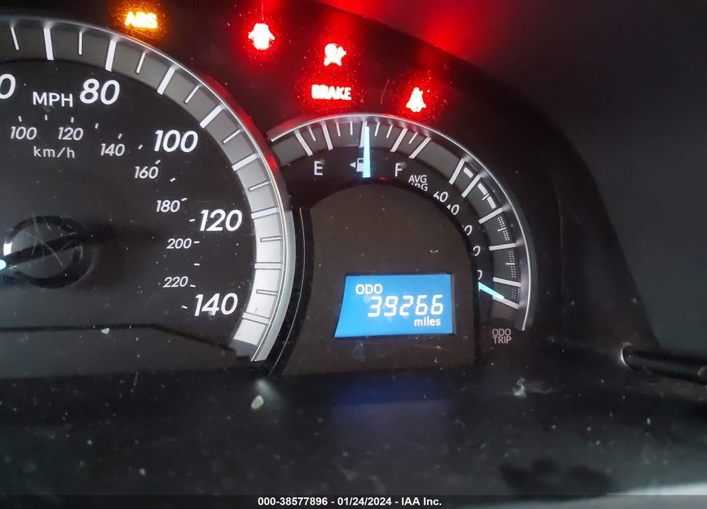 2014 TOYOTA CAMRY SE VIN: 4T1BF1FK7EU773145