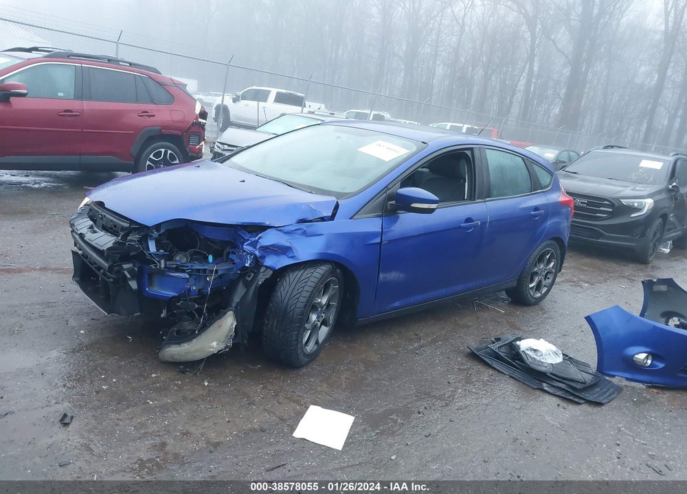 2014 FORD FOCUS SE VIN: 1FADP3K2XEL193220