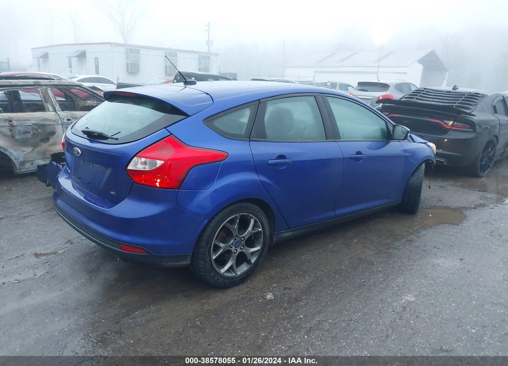 2014 FORD FOCUS SE VIN: 1FADP3K2XEL193220