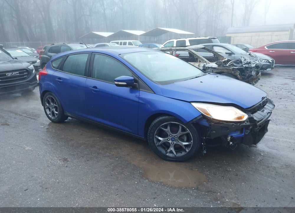 2014 FORD FOCUS SE VIN: 1FADP3K2XEL193220