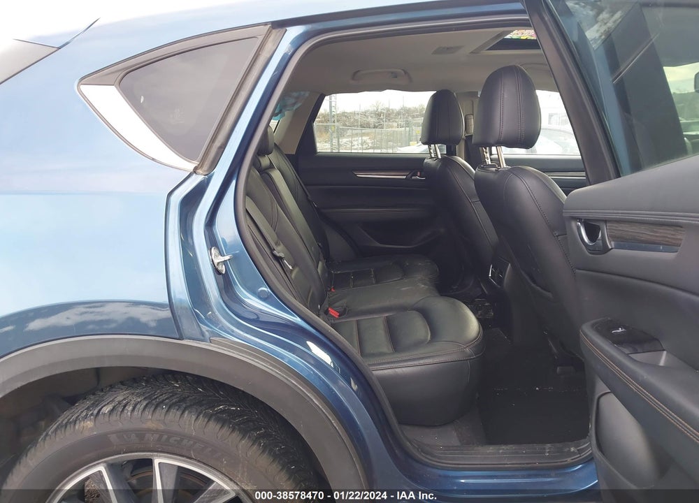 2018 MAZDA CX-5 GRAND TOURING VIN: JM3KFBDM7J0327620