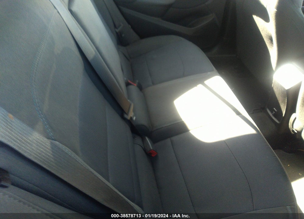 2018 CHEVROLET CRUZE LT AUTO VIN: 3G1BE6SM0JS585890
