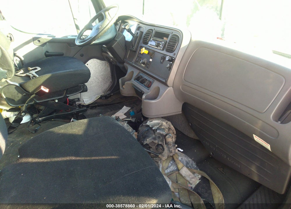 2018 FREIGHTLINER M2 106 VIN: 3ALACWFC6JDJM2706