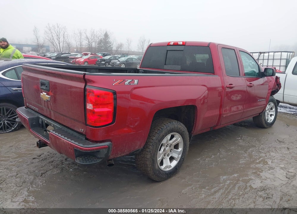 2018 CHEVROLET SILVERADO 1500 2LT VIN: 1GCVKREC8JZ210642