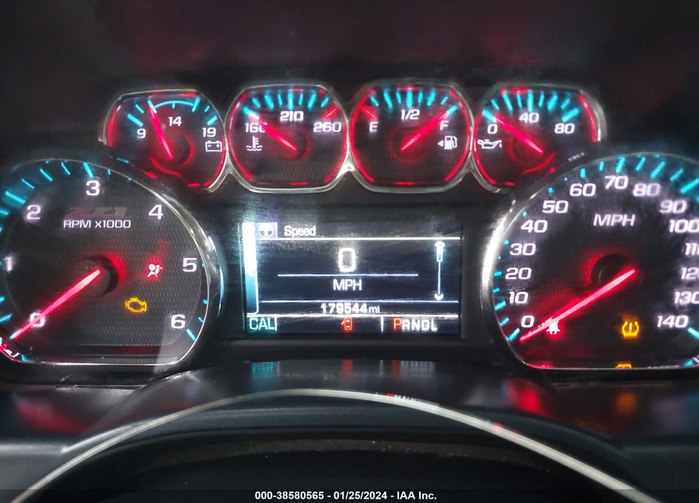 2018 CHEVROLET SILVERADO 1500 2LT VIN: 1GCVKREC8JZ210642