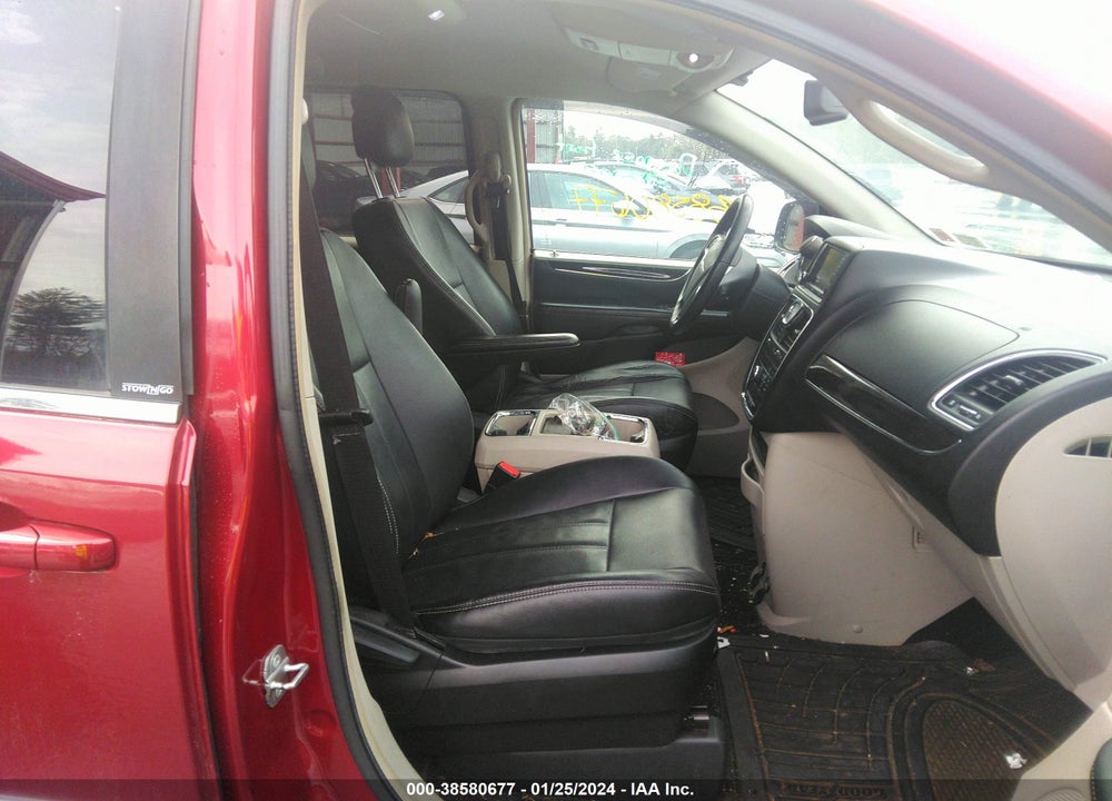 2014 CHRYSLER TOWN & COUNTRY VIN: 2C4RC1BG6ER165580