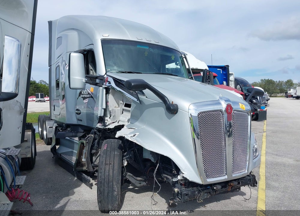 2023 KENWORTH T680 VIN: 1XKYD49X3PJ258097