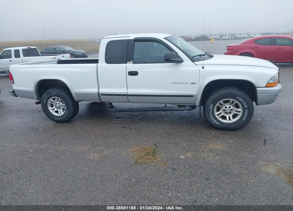 2002 DODGE DAKOTA SLT VIN: 1B7GG42X52S557666