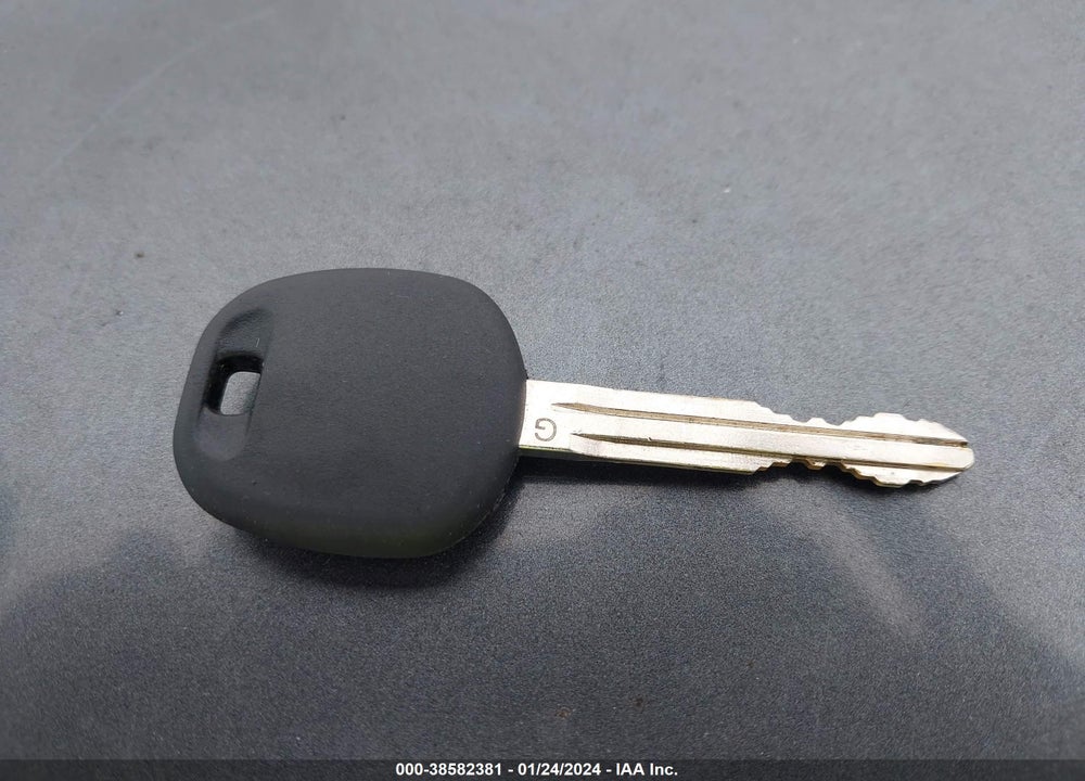 2011 TOYOTA COROLLA S VIN: 2T1BU4EE6BC664563
