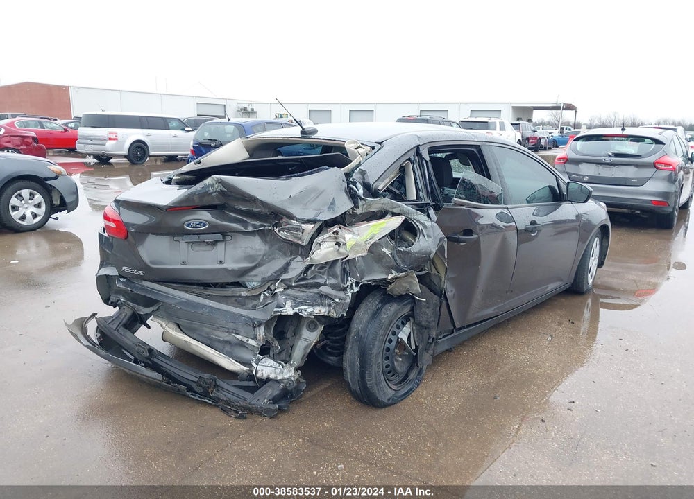 2018 FORD FOCUS S VIN: 1FADP3E24JL311087