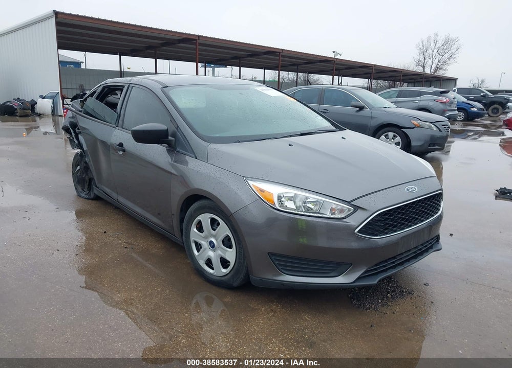 2018 FORD FOCUS S VIN: 1FADP3E24JL311087