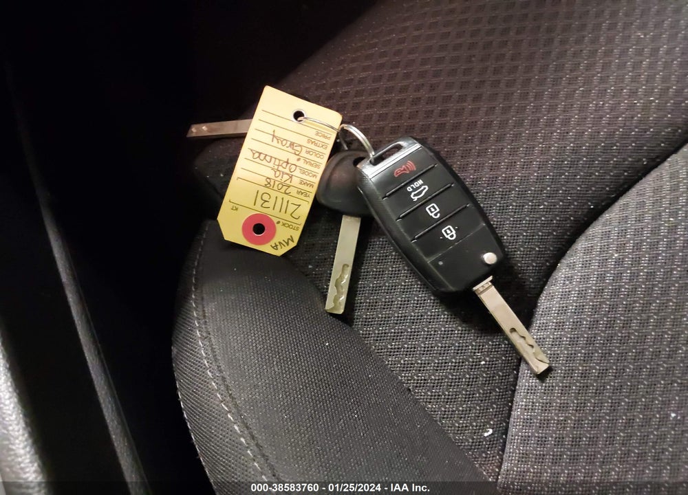 2018 KIA OPTIMA LX VIN: KNAGT4L3XJ5211131