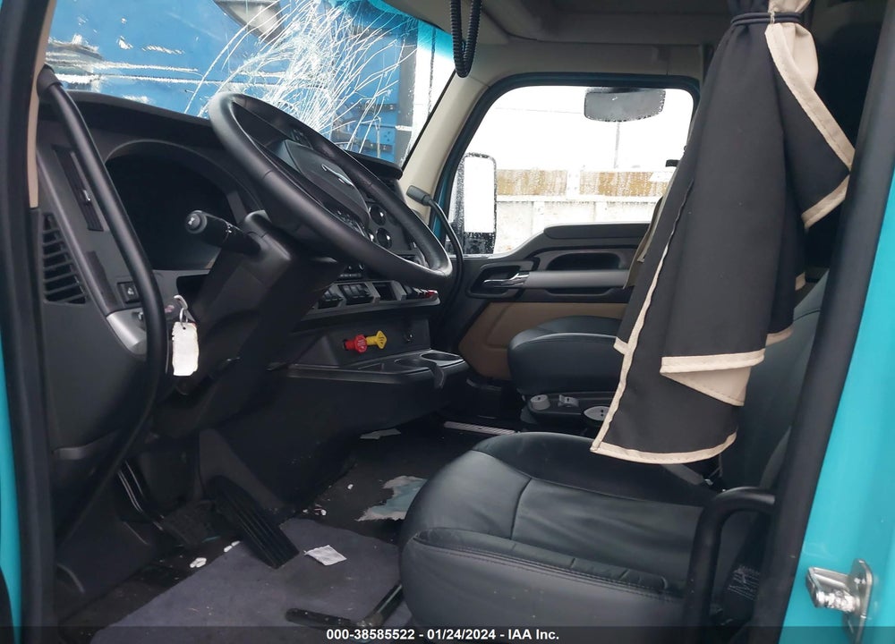 2024 KENWORTH T680 VIN: 1XKYD49X9RJ326583