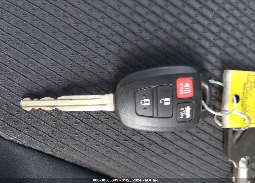 2017 TOYOTA CAMRY SE VIN: 4T1BF1FK6HU763095
