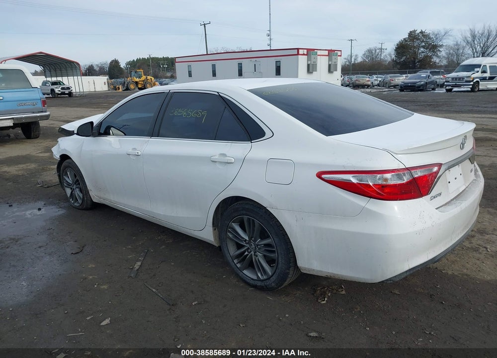 2017 TOYOTA CAMRY SE VIN: 4T1BF1FK6HU763095