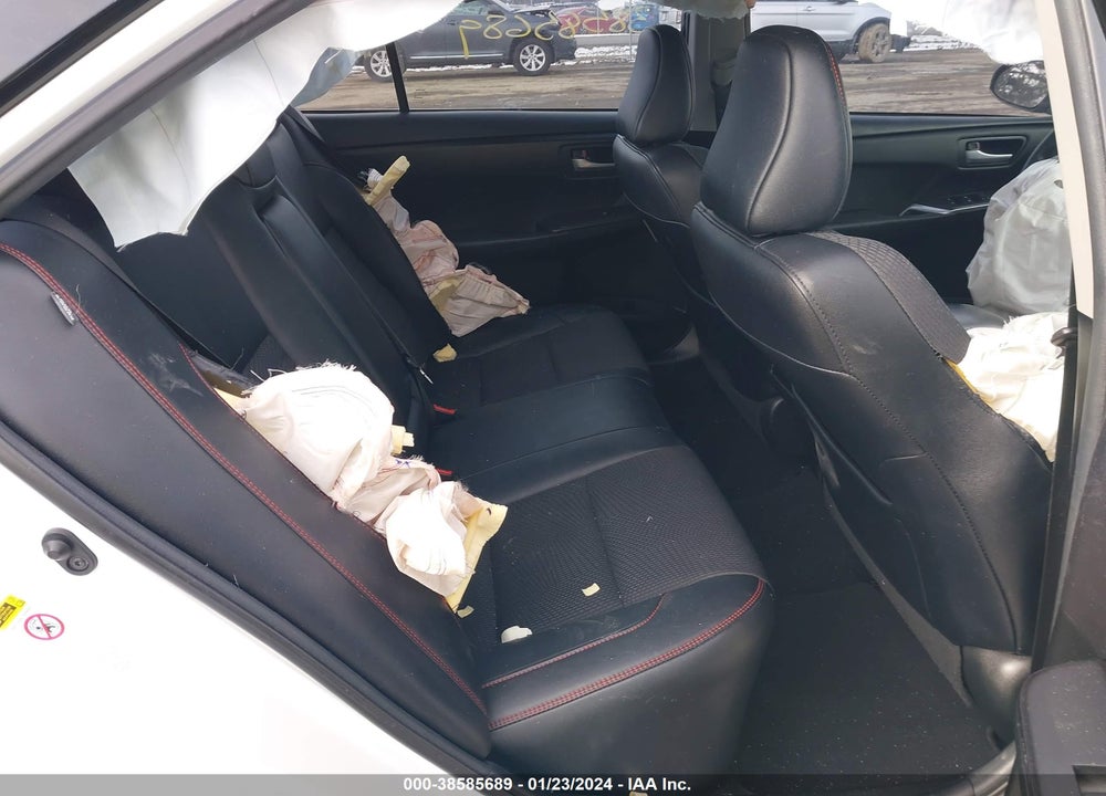 2017 TOYOTA CAMRY SE VIN: 4T1BF1FK6HU763095