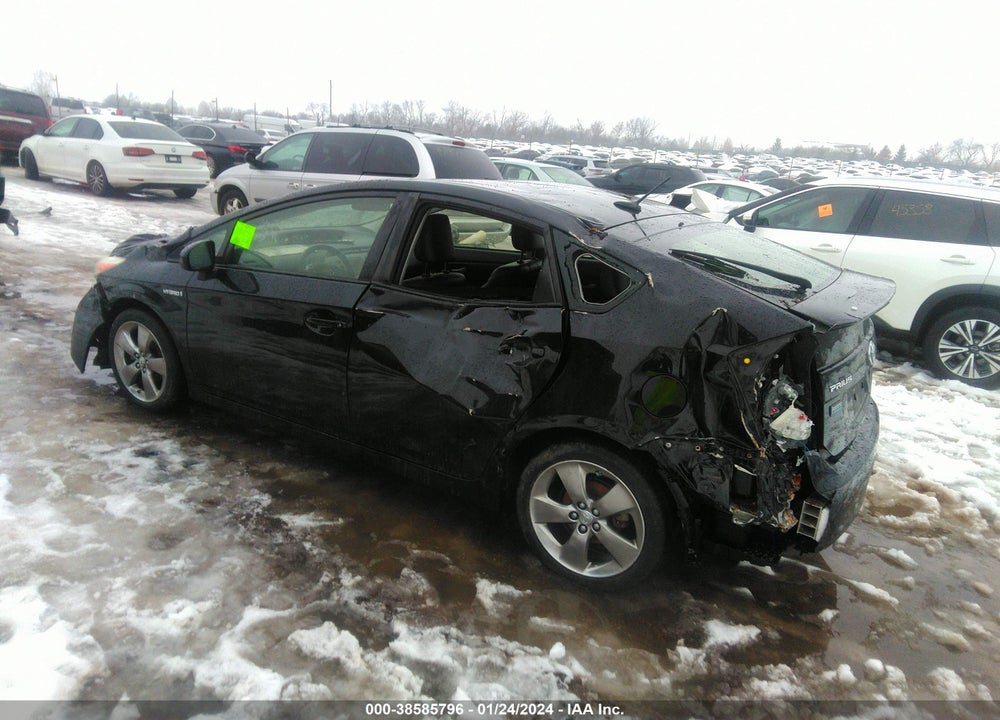 2013 TOYOTA PRIUS THREE SE VIN: JTDKN3DU0D5619795