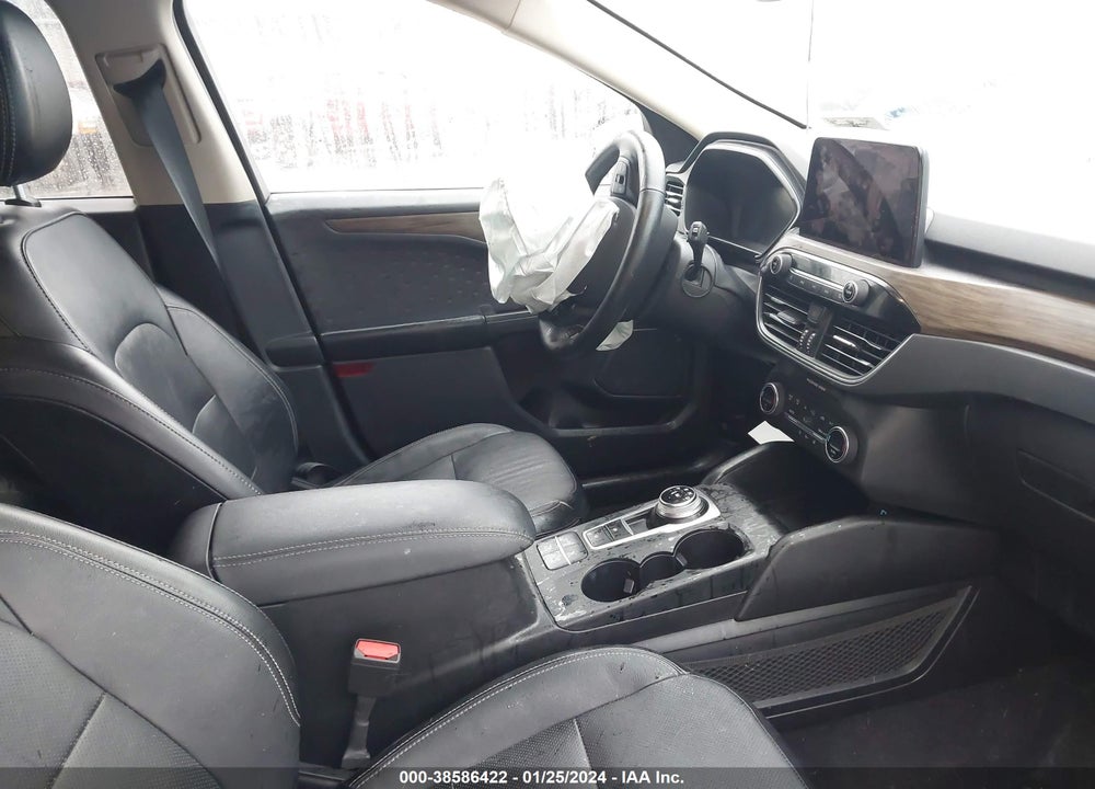 2020 FORD ESCAPE TITANIUM VIN: 1FMCU9J94LUB08391
