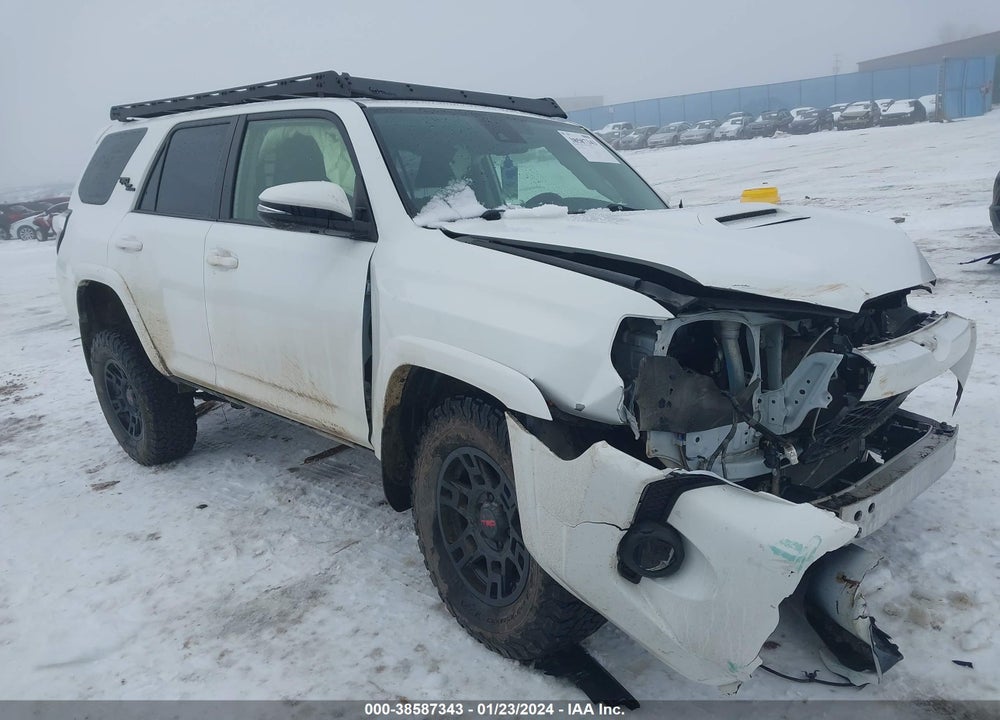 2021 TOYOTA 4RUNNER TRD OFF ROAD PREMIUM VIN: JTERU5JR0M5884306