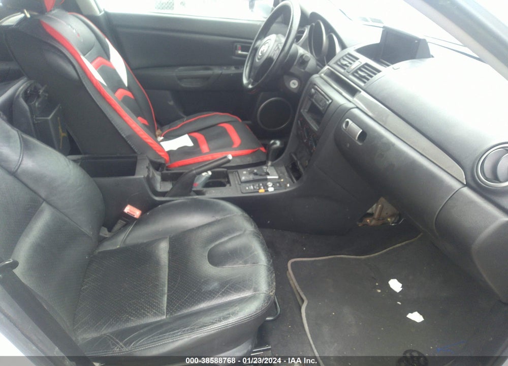 2005 MAZDA MAZDA3 VIN: JM1BK343251307695
