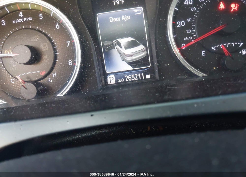 2015 TOYOTA CAMRY SE VIN: 4T1BF1FK5FU926817