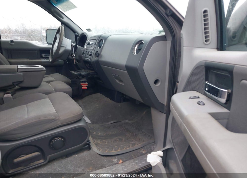 2005 FORD F-150 VIN: 1FTPW14565FB36193